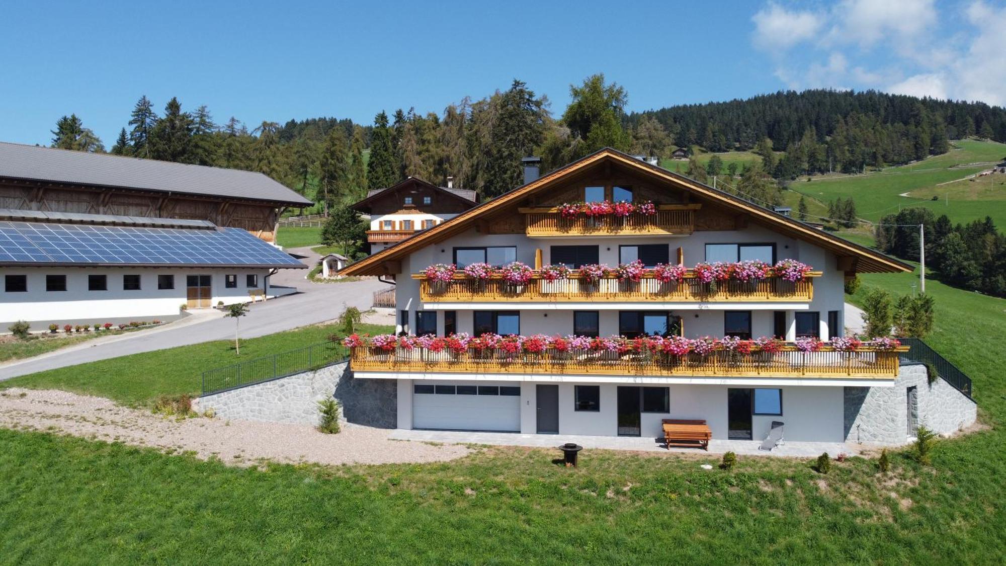 Haughof Apartement Blumenwiese Verano Exterior photo